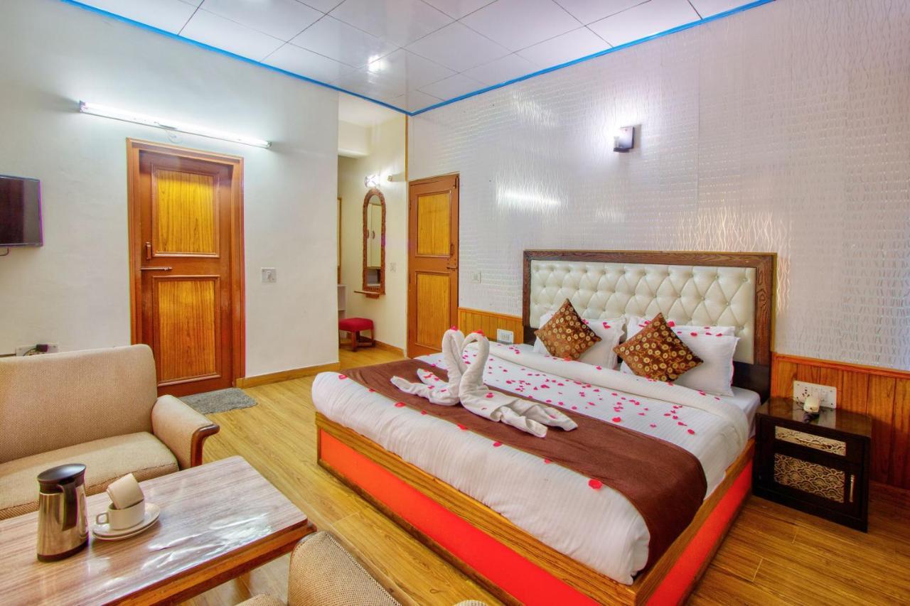 Hotel Royal Manali Kültér fotó