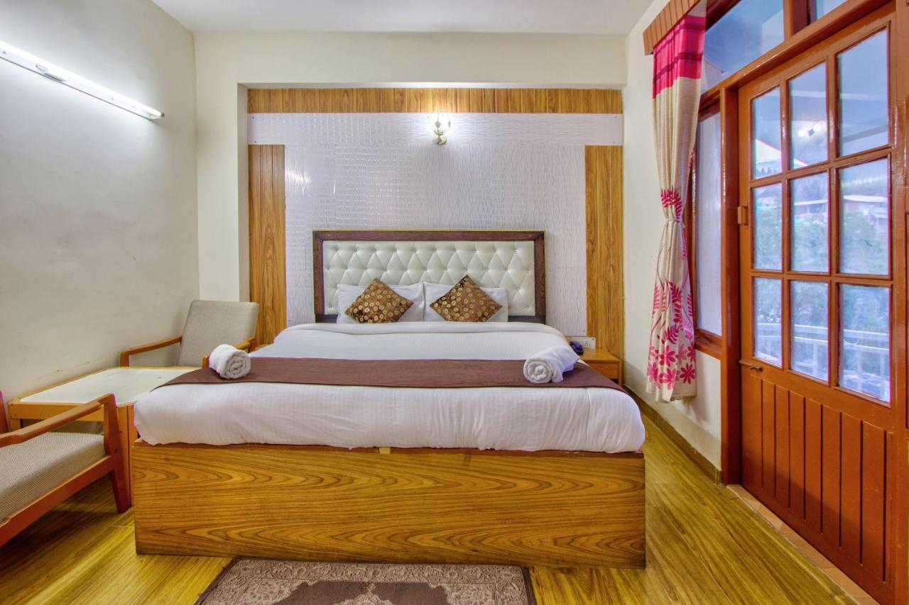 Hotel Royal Manali Kültér fotó