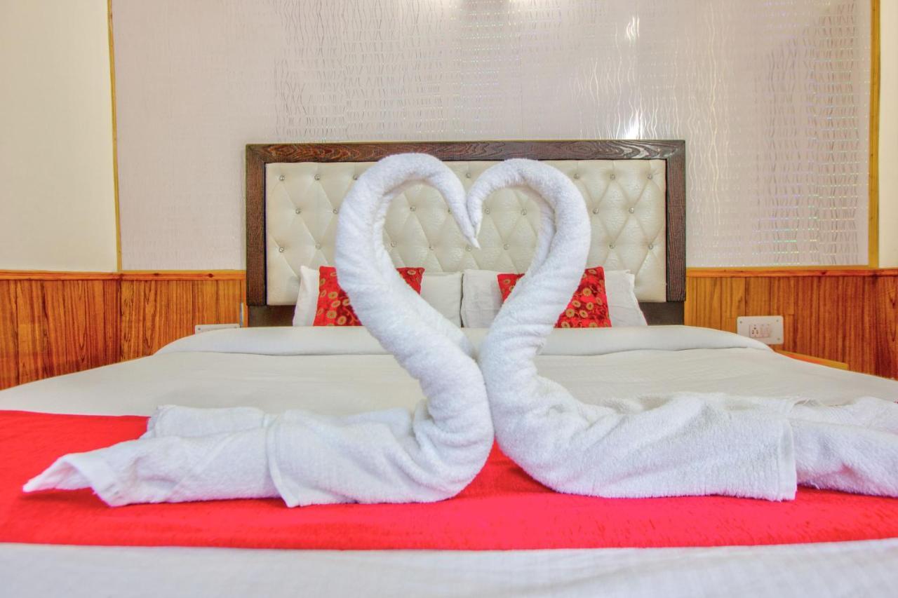 Hotel Royal Manali Kültér fotó